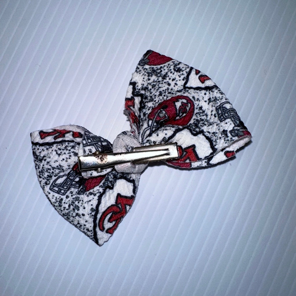 Baby Girl Kids Kansas City Chiefs White Red Hair Bow One Size Rusted Backing - Picture 8 of 8